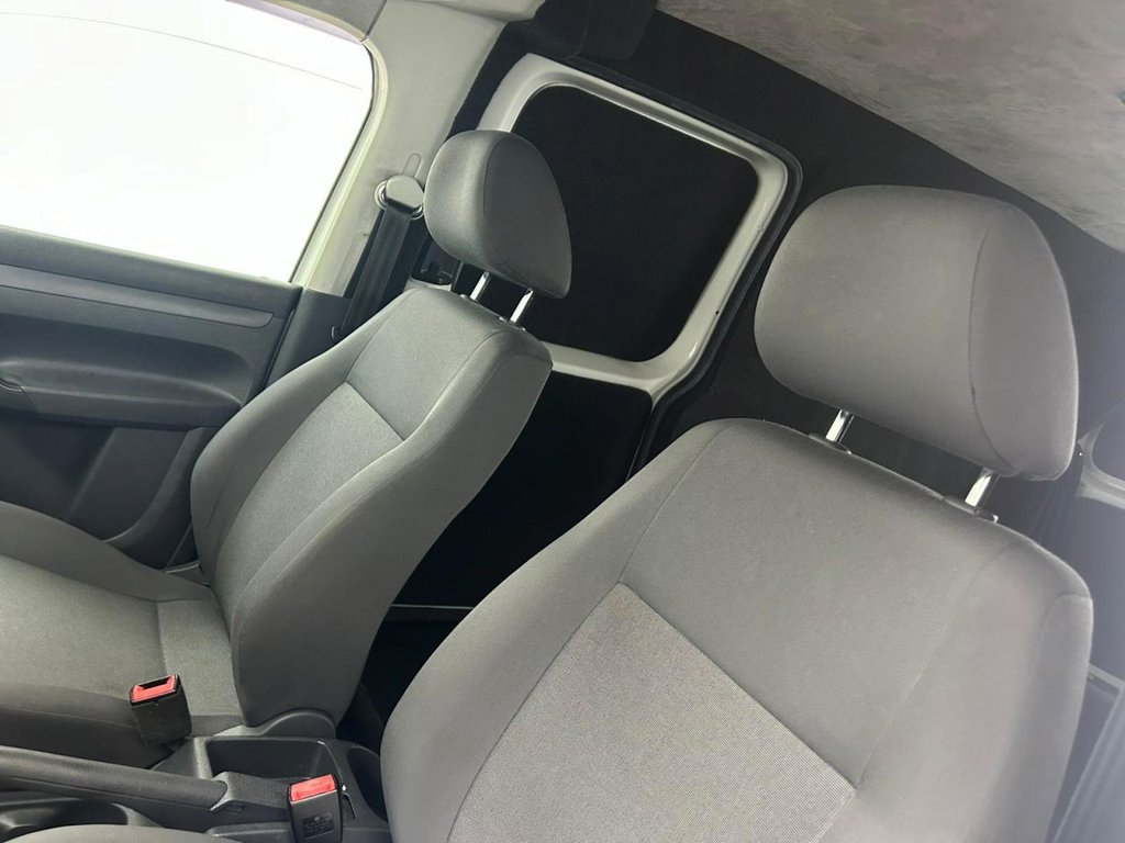 Used Volkswagen Caddy Maxi 2014 for sale - 75998403: Photo 12