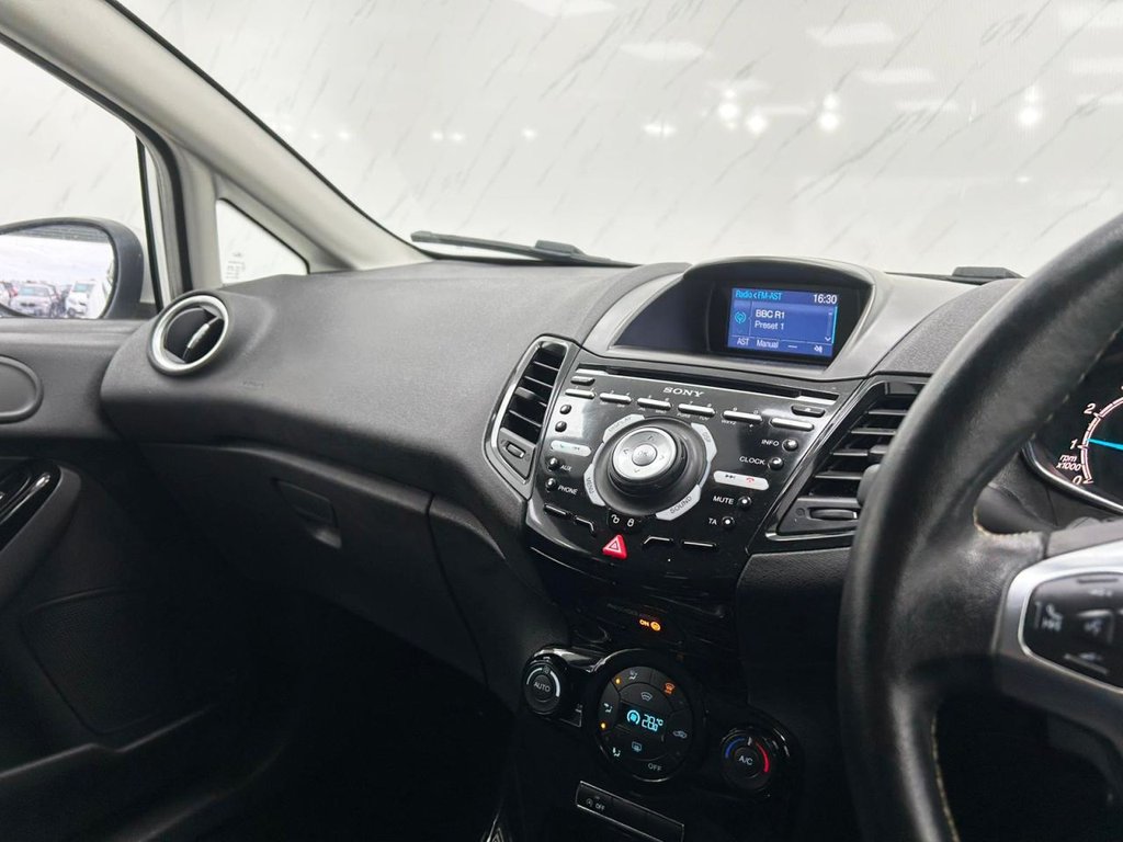 Used Ford Fiesta 2016 for sale - 76235744: Photo 14