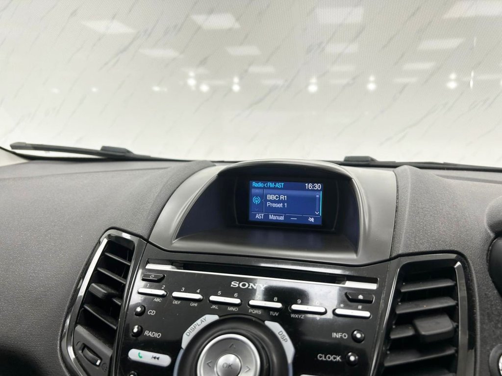 Used Ford Fiesta 2016 for sale - 76235744: Photo 15