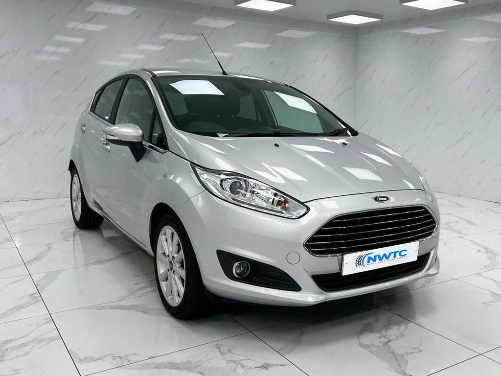 Used Ford Fiesta 2016 for sale - 76235744: Photo 2