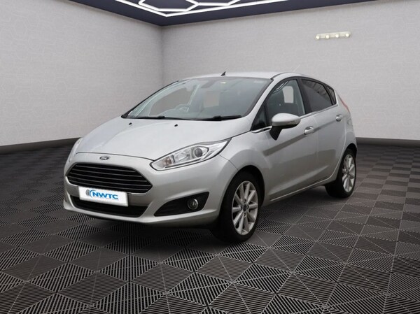 Used Ford Fiesta 2016 for sale - 76235744: Photo 3