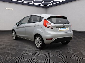 Used Ford Fiesta 2016 for sale - 76235744: Photo 4