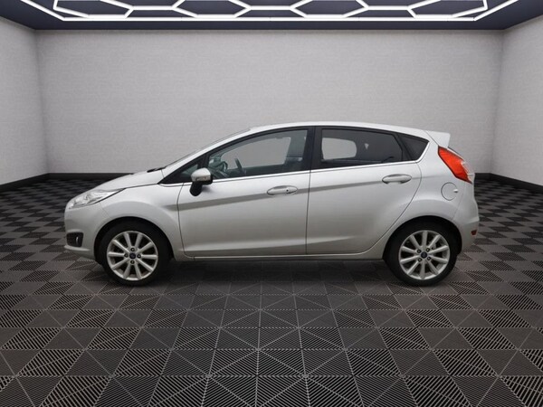 Used Ford Fiesta 2016 for sale - 76235744: Photo 7