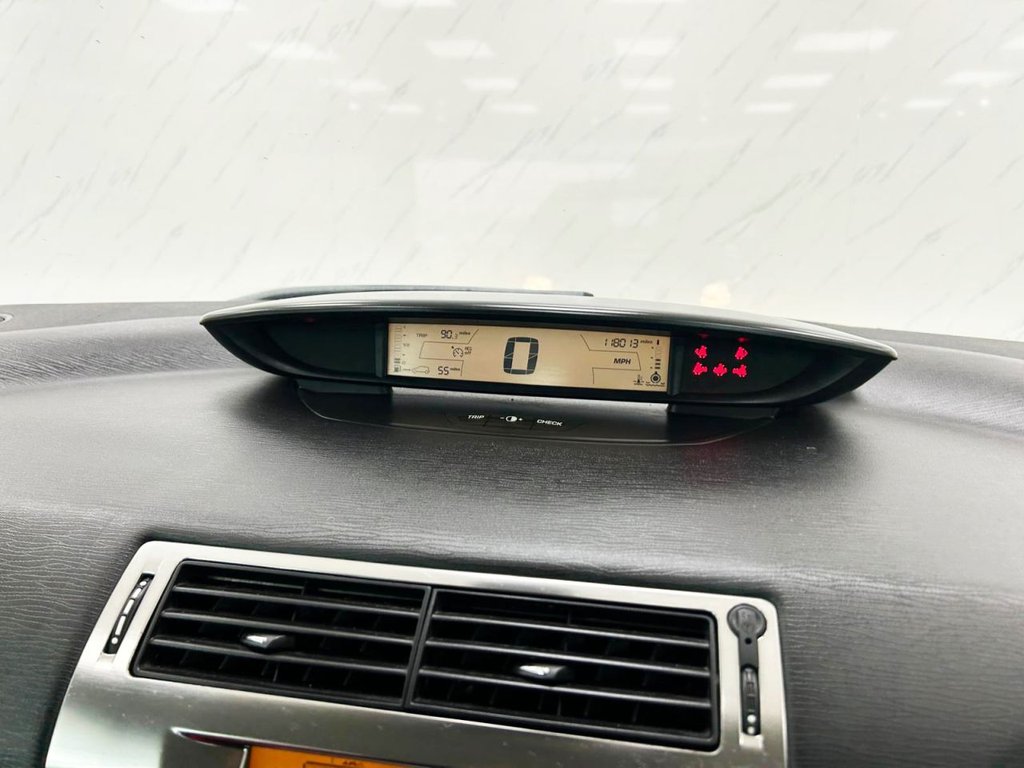 Used Citroen C4 2007 for sale - 77680950: Photo 14