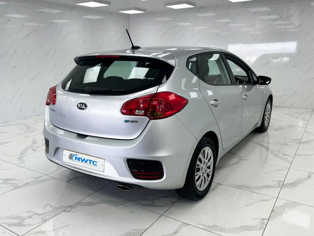 Used Kia Ceed 2017 for sale - 77919635: Photo 11