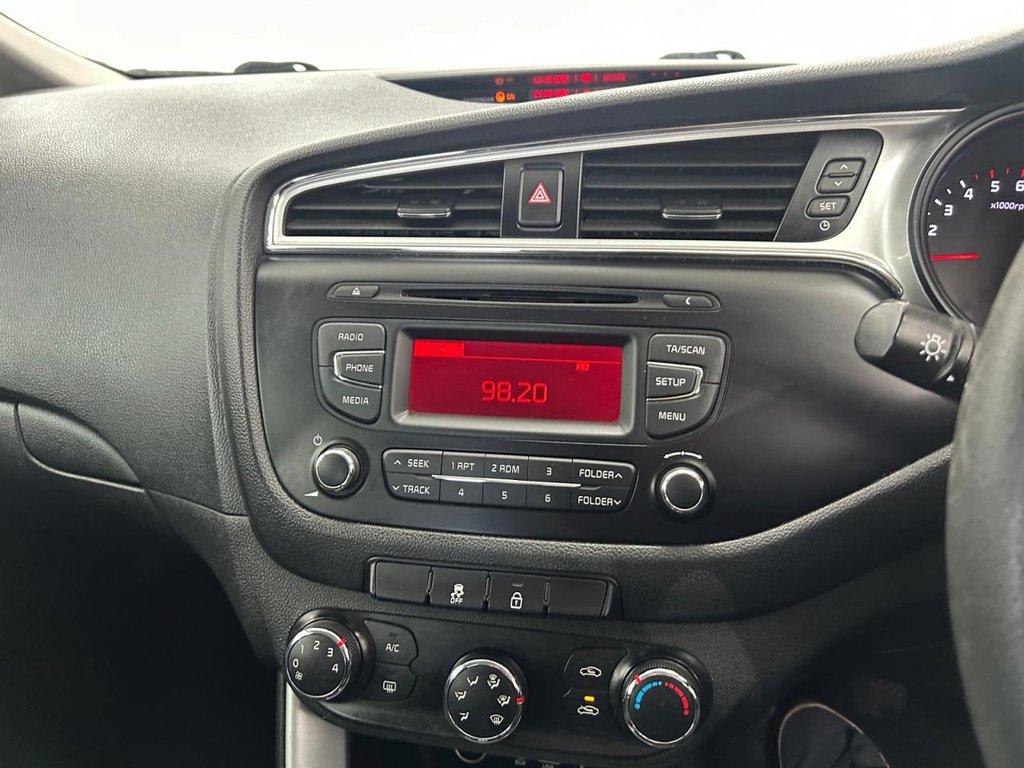 Used Kia Ceed 2017 for sale - 77919635: Photo 16