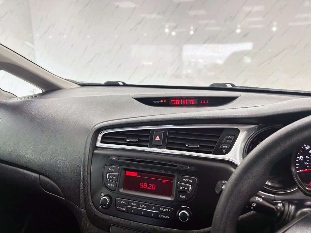 Used Kia Ceed 2017 for sale - 77919635: Photo 17