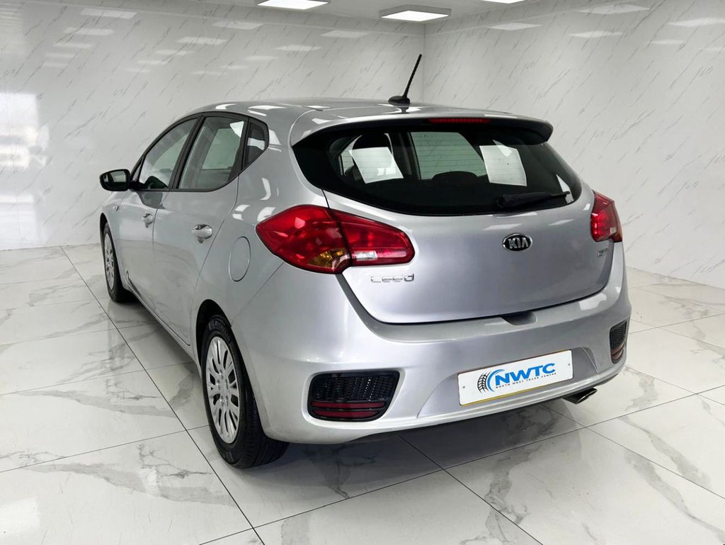 Used Kia Ceed 2017 for sale - 77919635: Photo 9