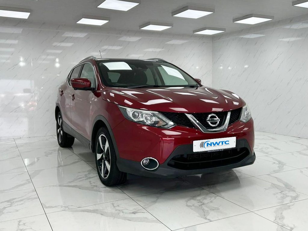 Used Nissan Qashqai 2016 for sale - 77680278: Photo 2