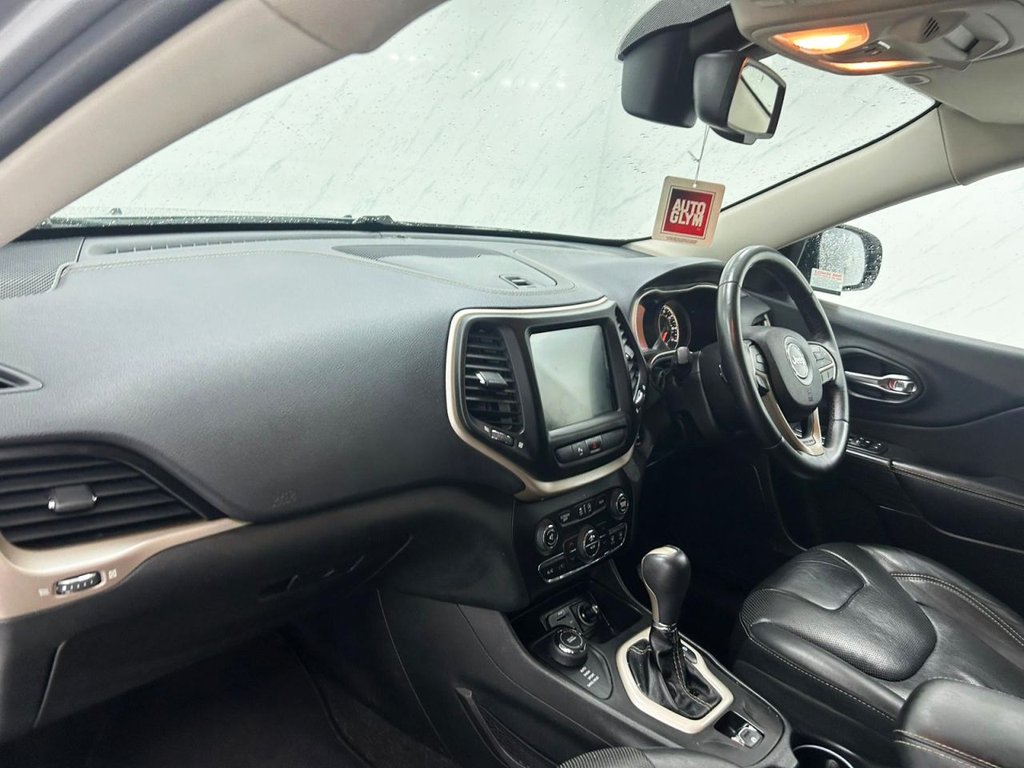 Used Jeep Cherokee 2015 for sale - 76474614: Photo 13