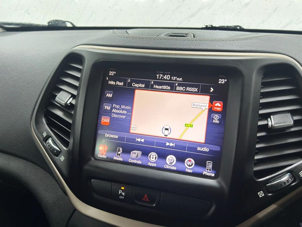 Used Jeep Cherokee 2015 for sale - 76474614: Photo 15