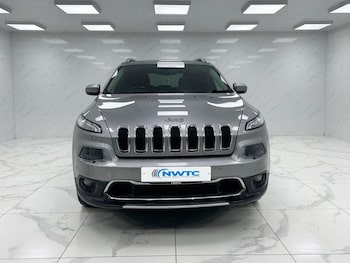 Used Jeep Cherokee 2015 for sale - 76474614: Photo