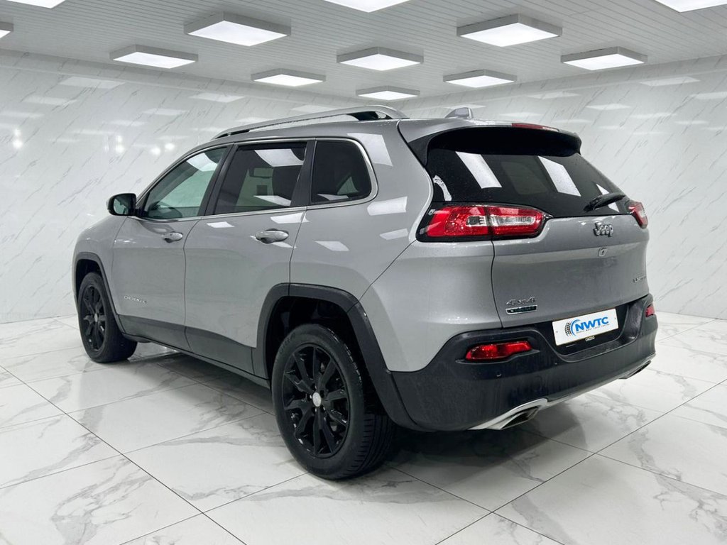 Used Jeep Cherokee 2015 for sale - 76474614: Photo 6