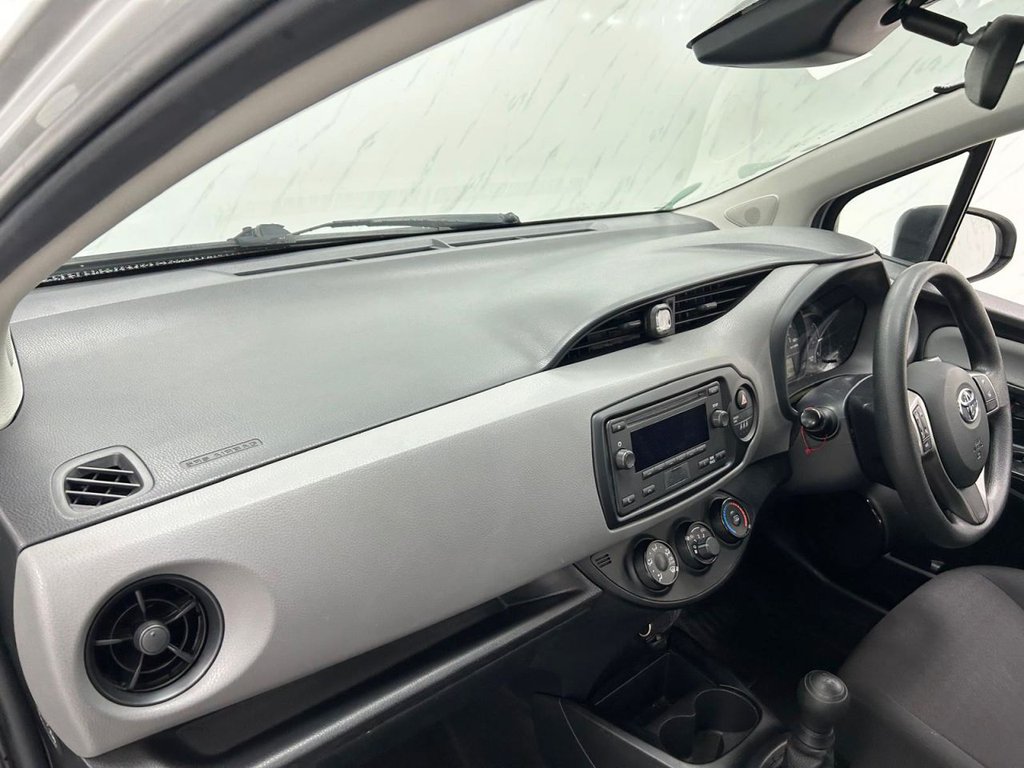 Used Toyota Yaris 2018 for sale - 77262943: Photo 13