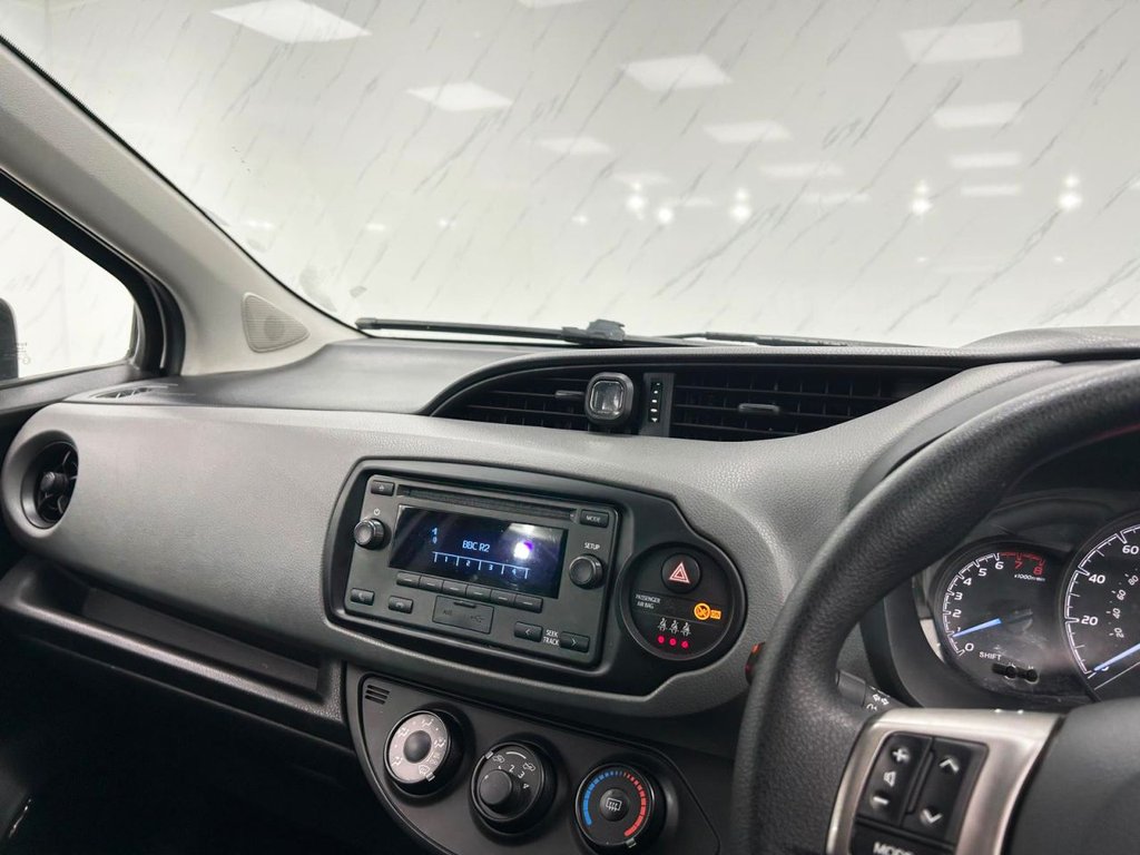 Used Toyota Yaris 2018 for sale - 77262943: Photo 15