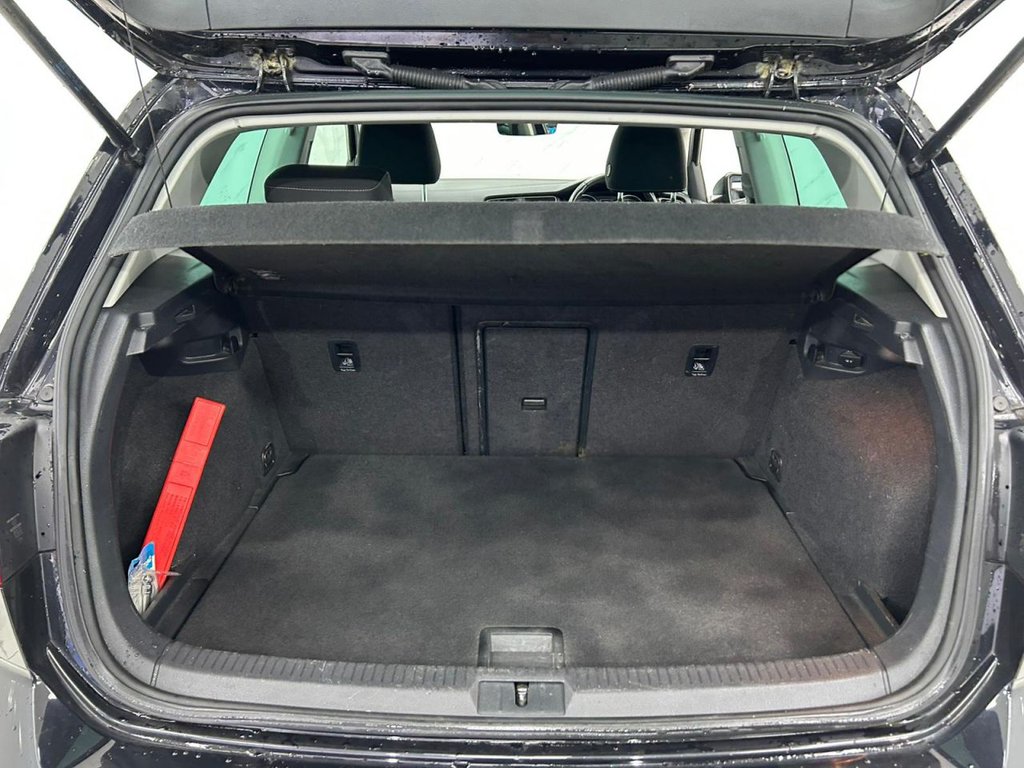 Used Volkswagen Golf 2018 for sale - 76482066: Photo 19