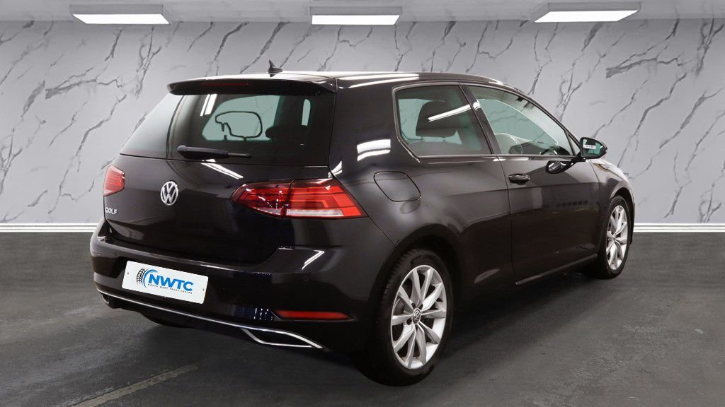 Used Volkswagen Golf 2018 for sale - 76482066: Photo 5