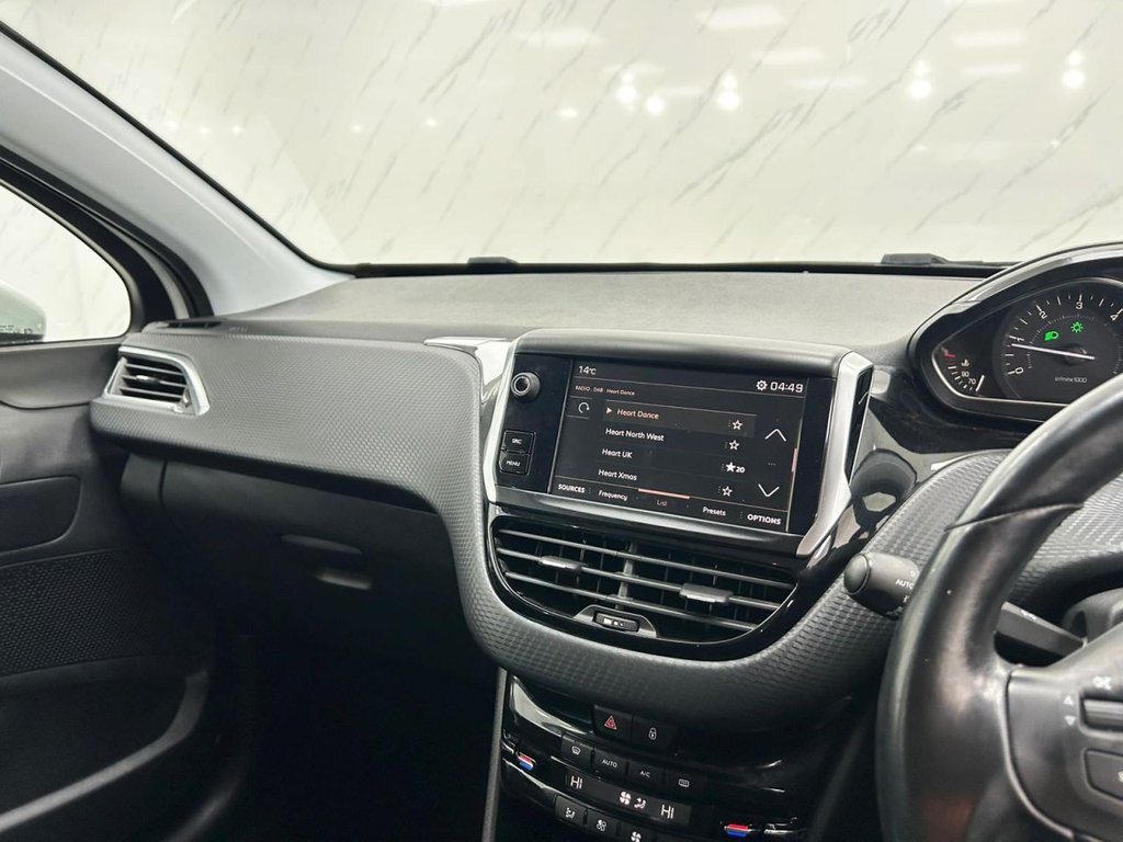 Used Peugeot 2008 2017 for sale - 76356926: Photo 14