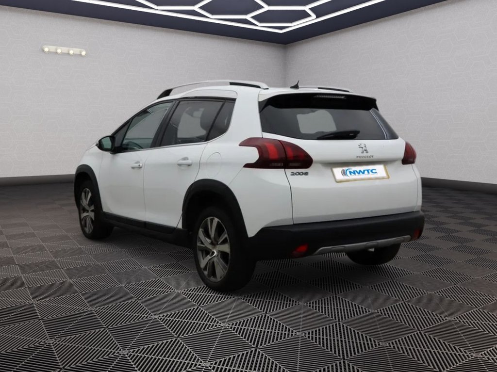 Used Peugeot 2008 2017 for sale - 76356926: Photo 4