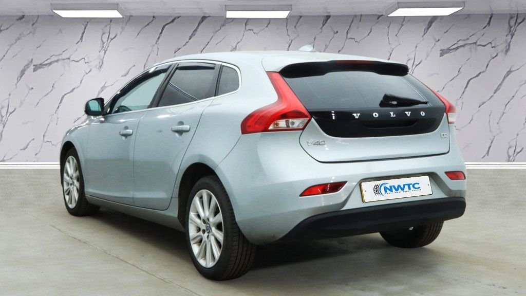 Used Volvo V40 2016 for sale - 78212694: Photo 6