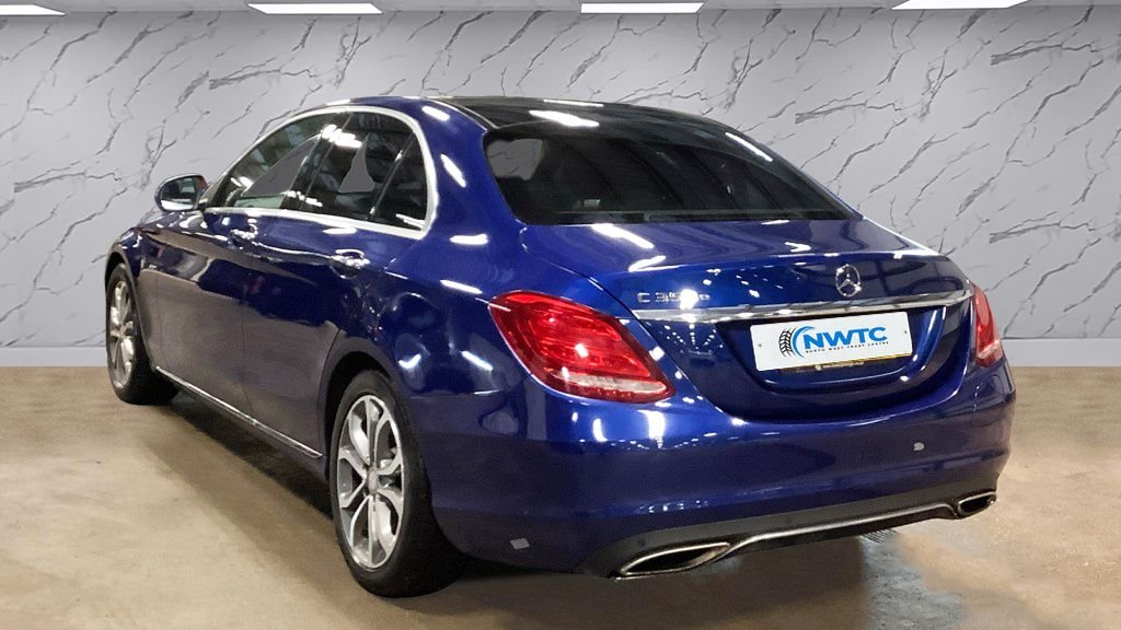 Used Mercedes-Benz C Class 2016 for sale - 76740521: Photo 4