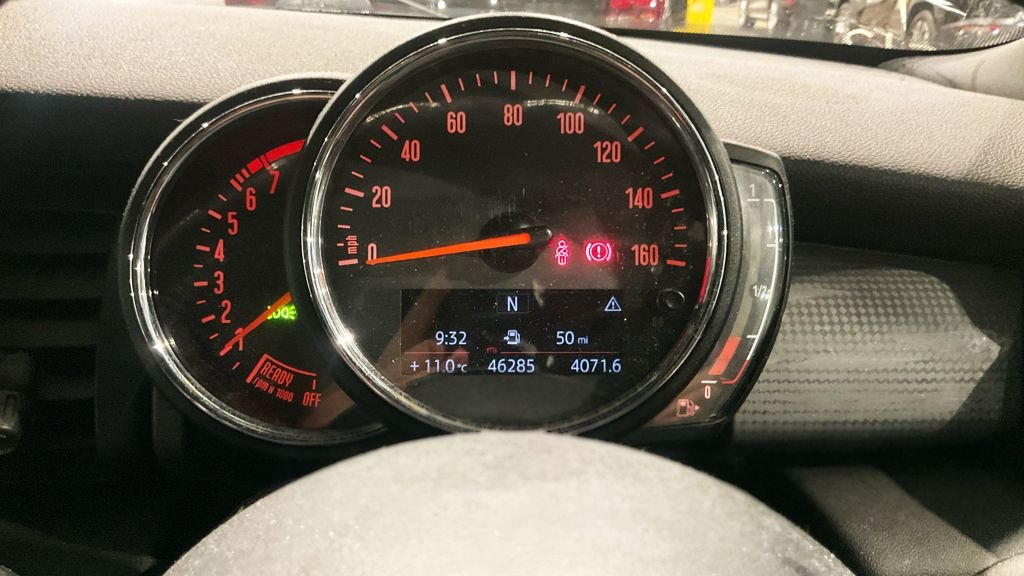 Used MINI Convertible 2018 for sale - 76923909: Photo 10