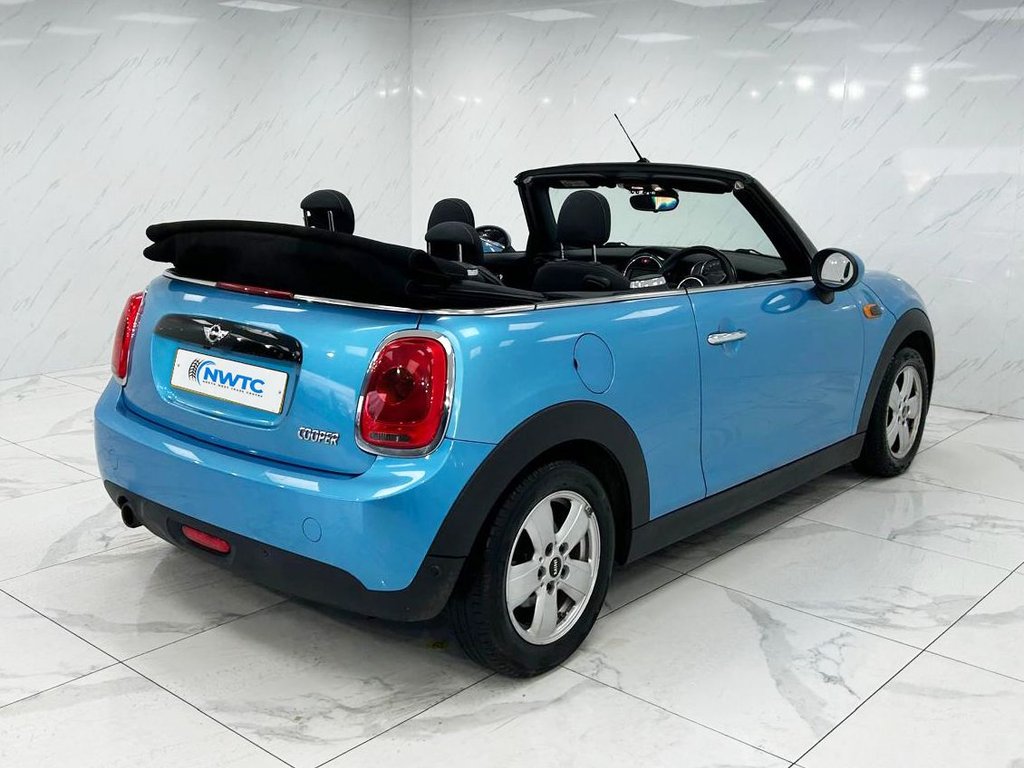 Used MINI Convertible 2018 for sale - 76923909: Photo 14