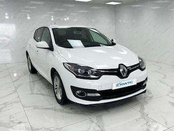 Used Renault Megane 2015 for sale - 77621163: Photo