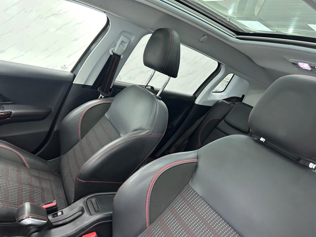 Used Peugeot 2008 2016 for sale - 77275753: Photo 11