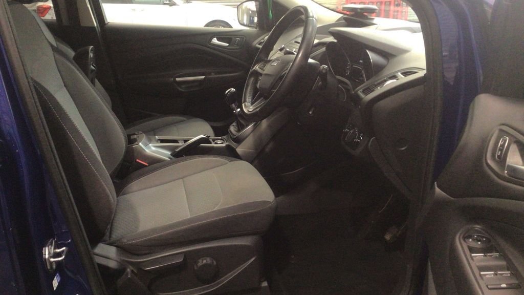 Used Ford Kuga 2016 for sale - 77172167: Photo 11