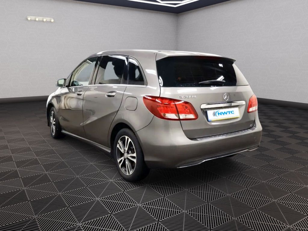 Used Mercedes-Benz B Class 2016 for sale - 76356899: Photo 3