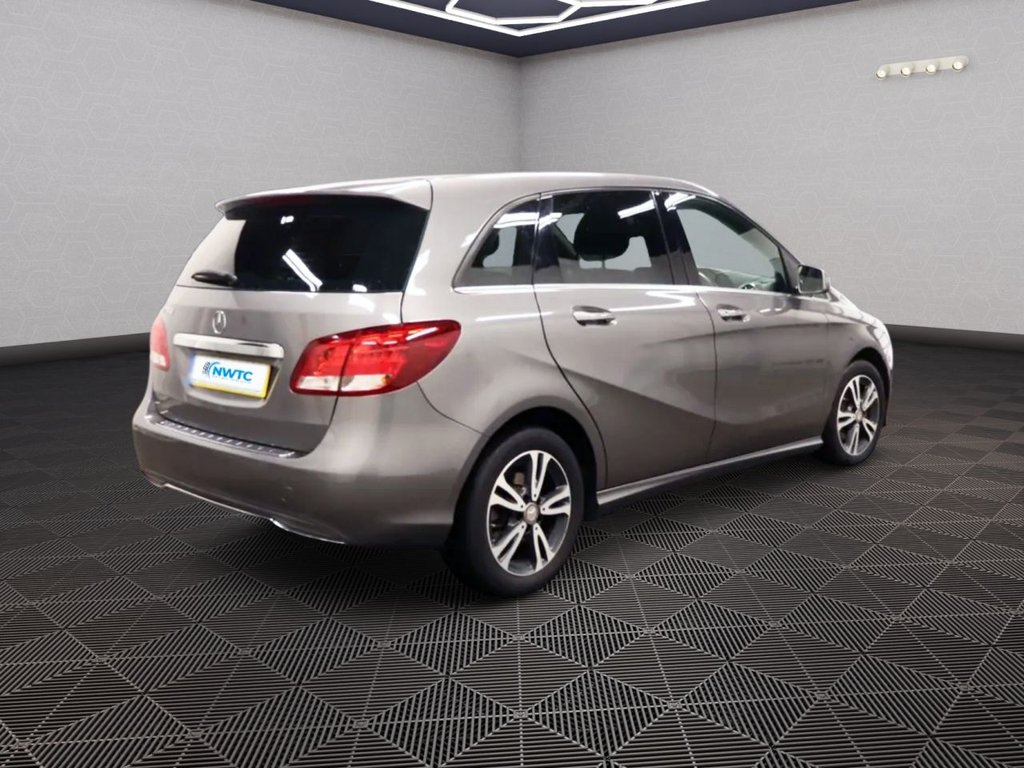 Used Mercedes-Benz B Class 2016 for sale - 76356899: Photo 4