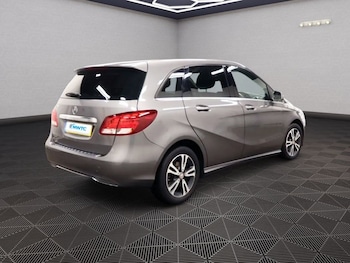 Used Mercedes-Benz B Class 2016 for sale - 76356899: Photo