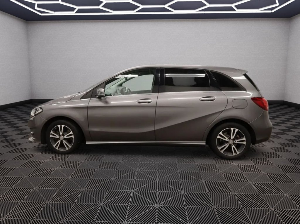 Used Mercedes-Benz B Class 2016 for sale - 76356899: Photo 5