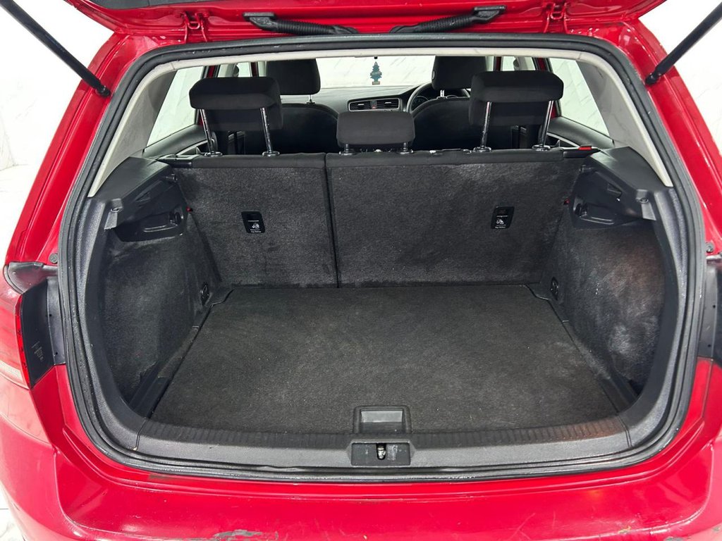 Used Volkswagen Golf 2017 for sale - 77936548: Photo 21