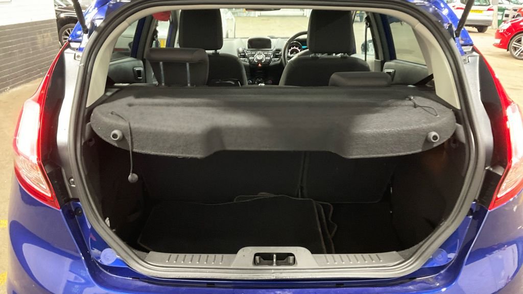 Used Ford Fiesta 2016 for sale - 76740524: Photo 12