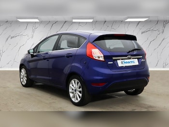 Used Ford Fiesta 2016 for sale - 76740524: Photo