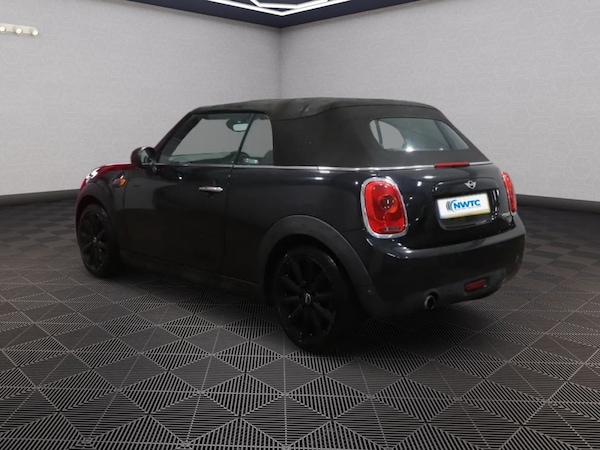Used MINI Convertible 2016 for sale - 76223526: Photo 4