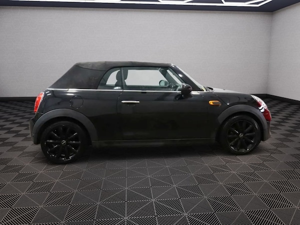 Used MINI Convertible 2016 for sale - 76223526: Photo 6