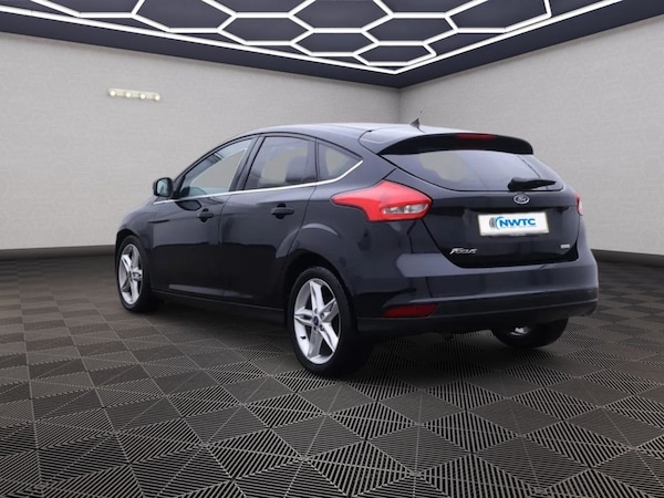 Used Ford Focus 2016 for sale - 76223539: Photo 3