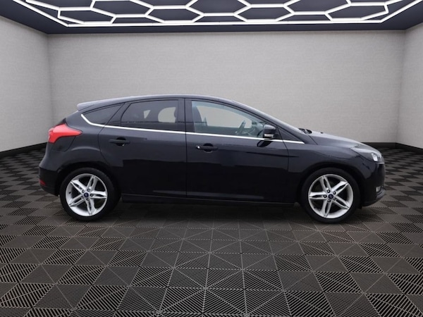 Used Ford Focus 2016 for sale - 76223539: Photo 5
