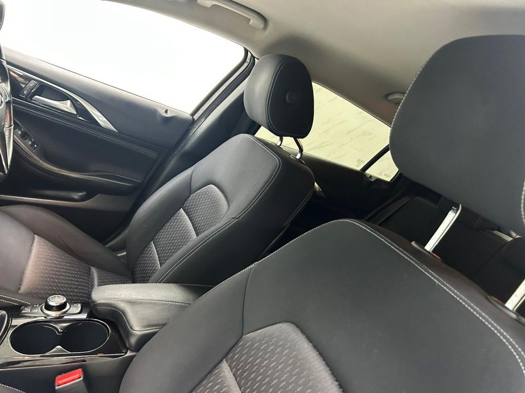 Used Infiniti Q30 2017 for sale - 76430233: Photo 12