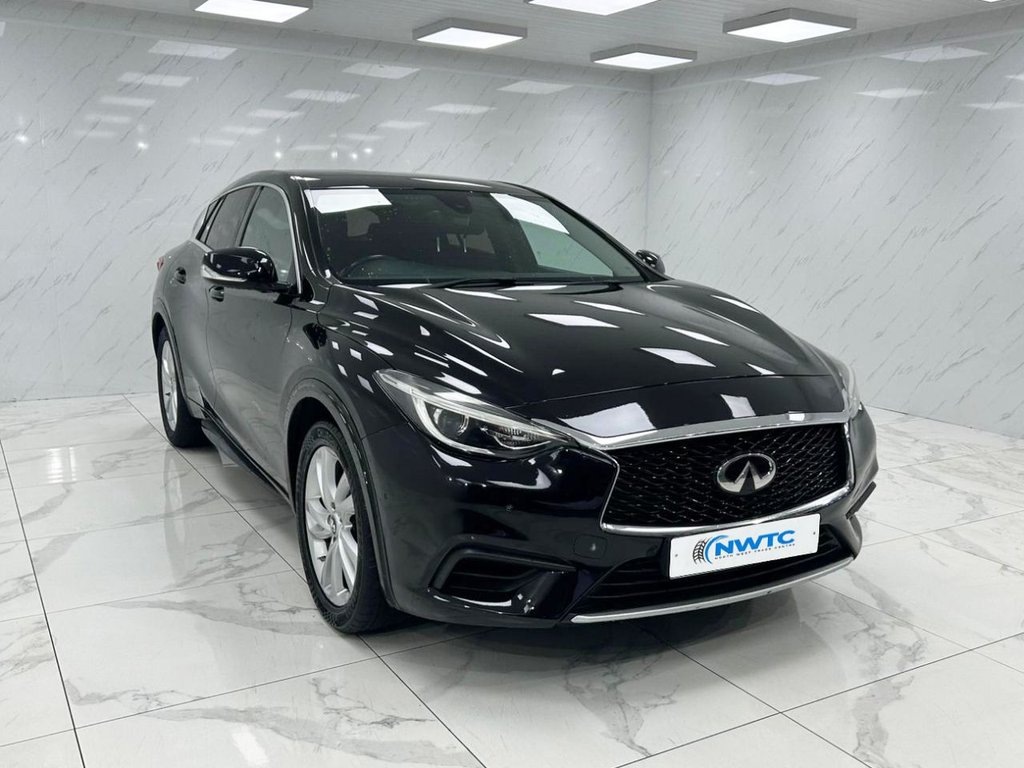 Used Infiniti Q30 2017 for sale - 76430233: Photo 3