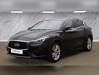Used Infiniti Q30 2017 for sale - 76430233: Photo