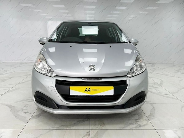 Used Peugeot 208 2015 for sale - 74391213: Photo 4