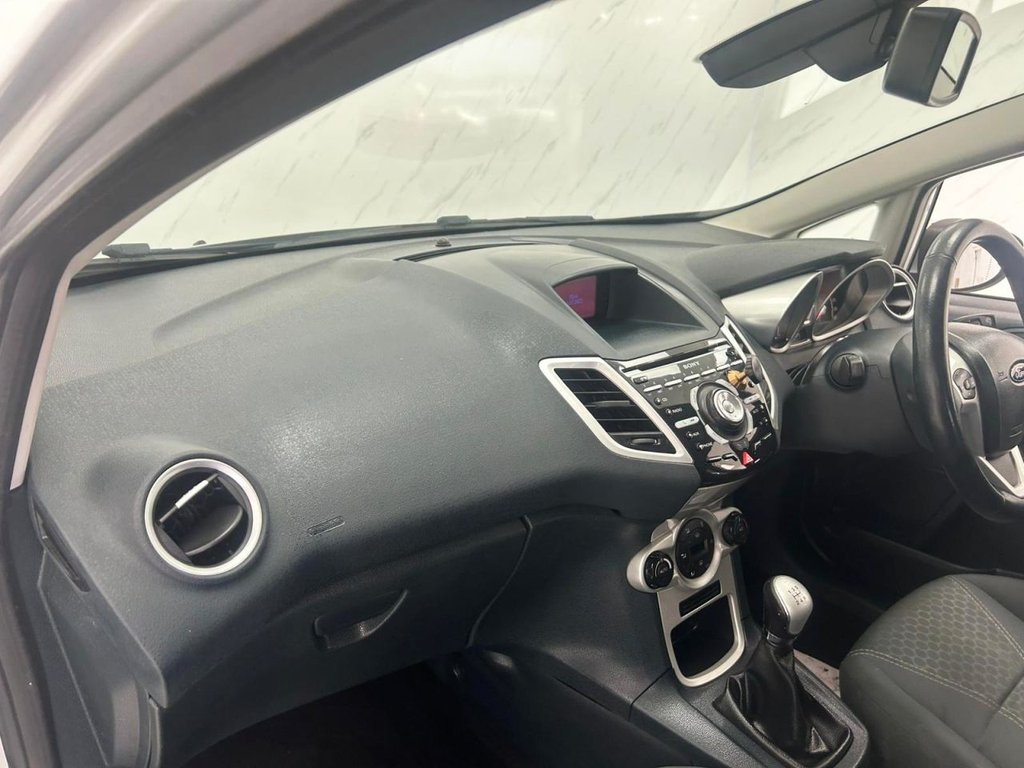 Used Ford Fiesta 2012 for sale - 76883482: Photo 12