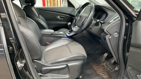 Used Renault Scenic 2017 for sale - 76267043: Photo 11