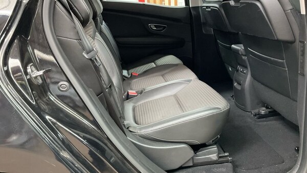 Used Renault Scenic 2017 for sale - 76267043: Photo 12