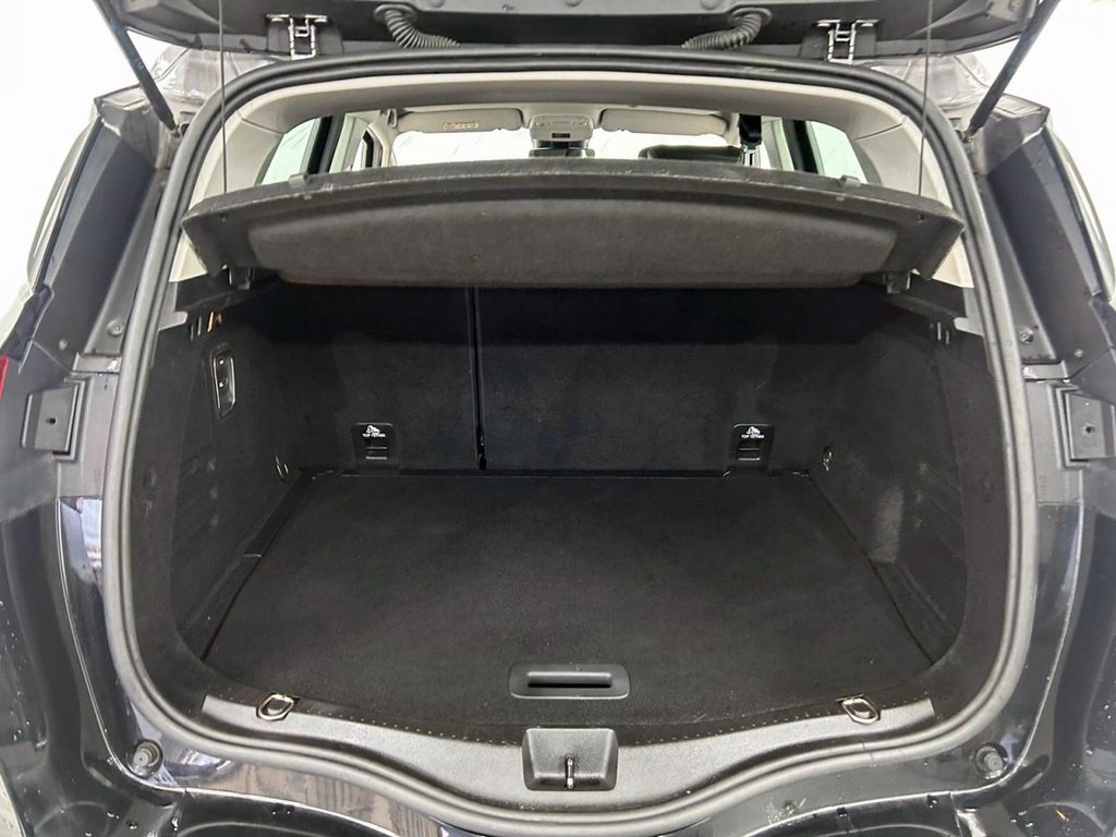 Used Renault Scenic 2017 for sale - 76267043: Photo 19