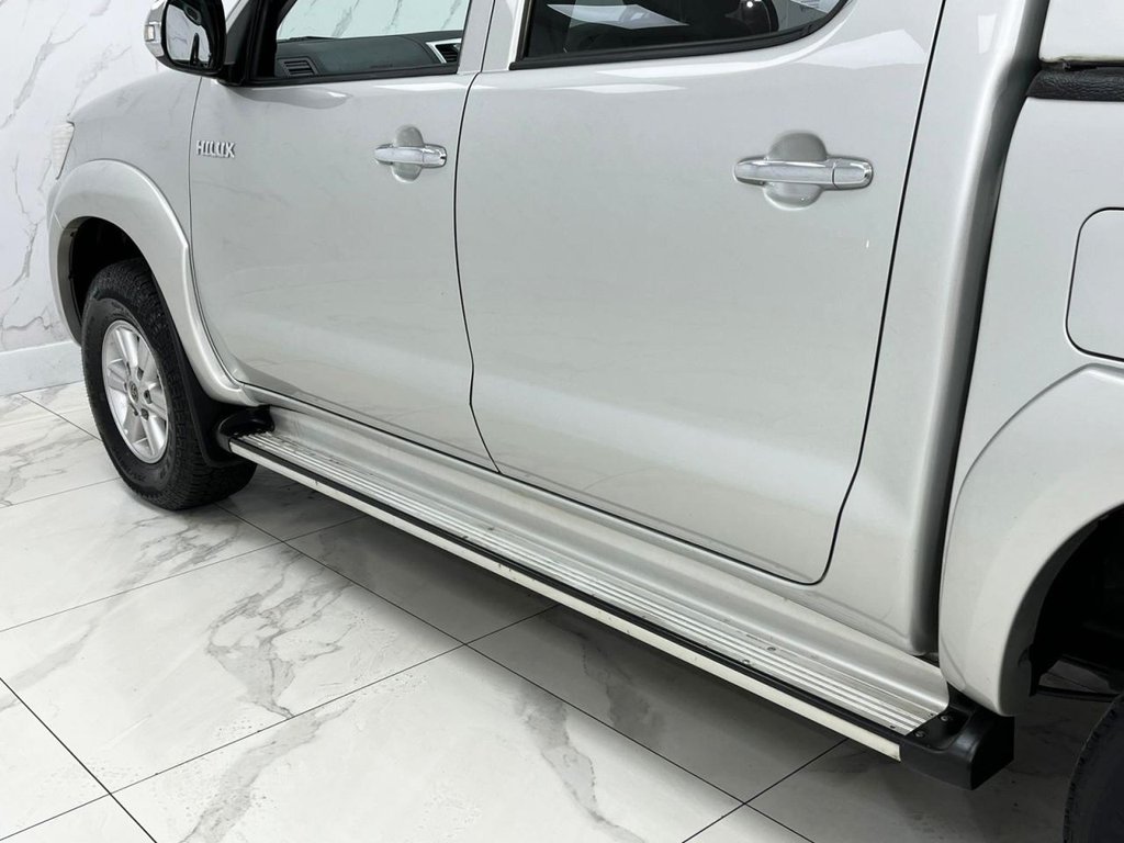 Used Toyota Hilux 2012 for sale - 77227199: Photo 11